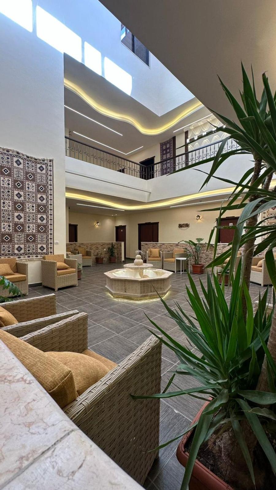Rumman Hotel マダバ エクステリア 写真