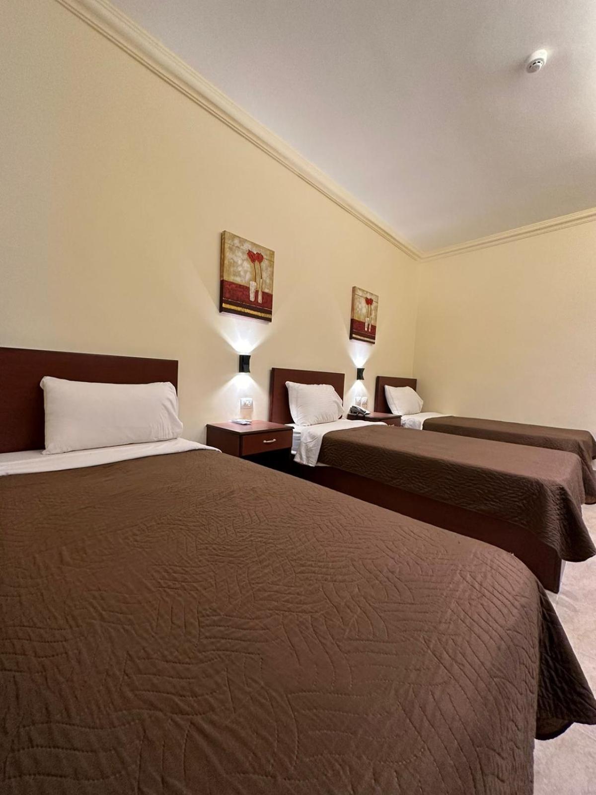 Rumman Hotel マダバ エクステリア 写真